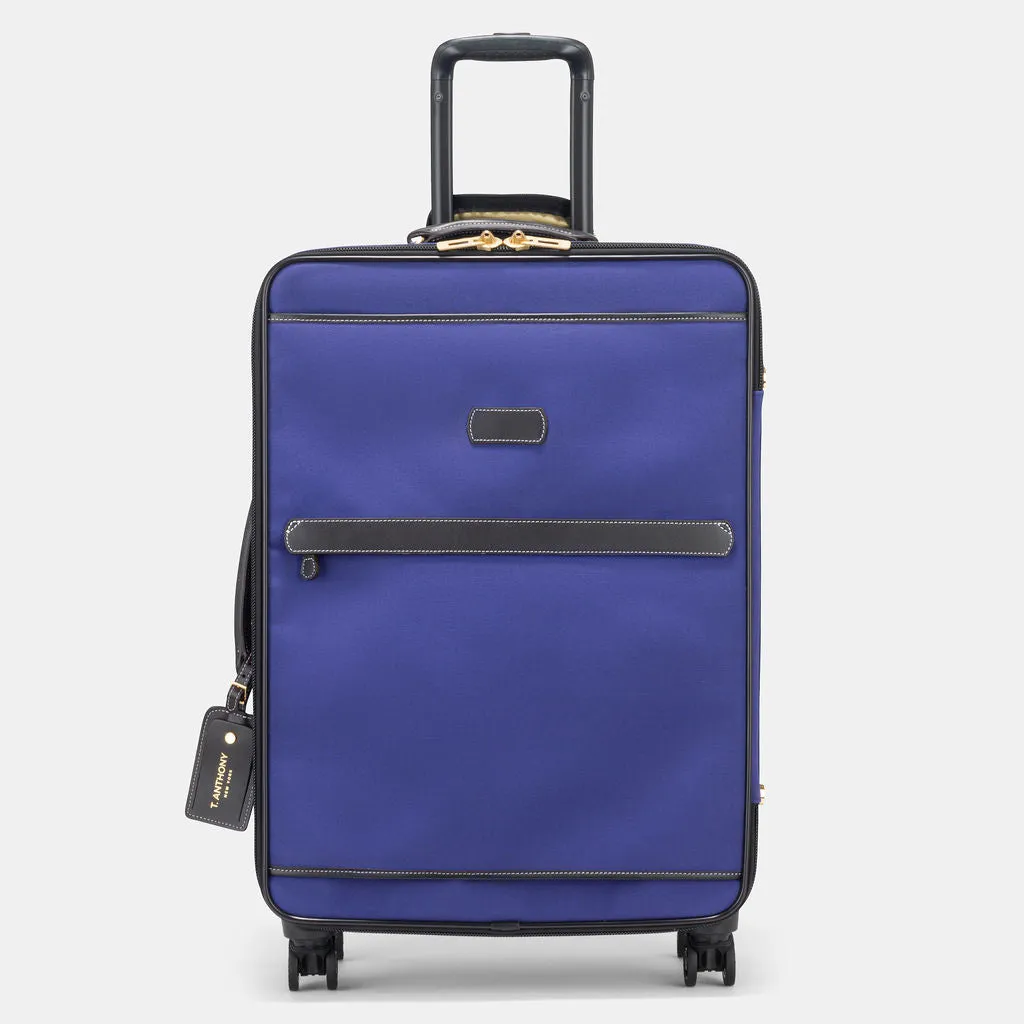 26" Lightweight Wheeled Case
