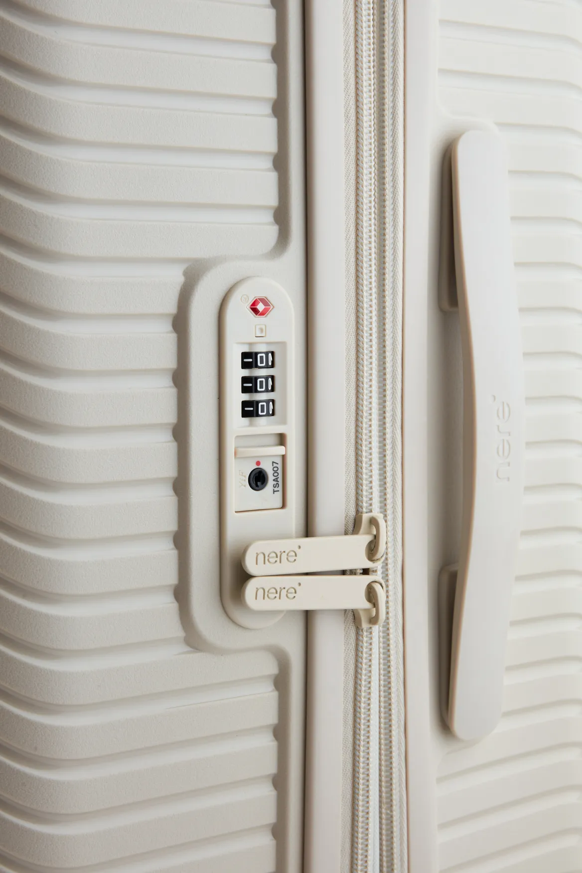 Bondi 66cm Suitcase