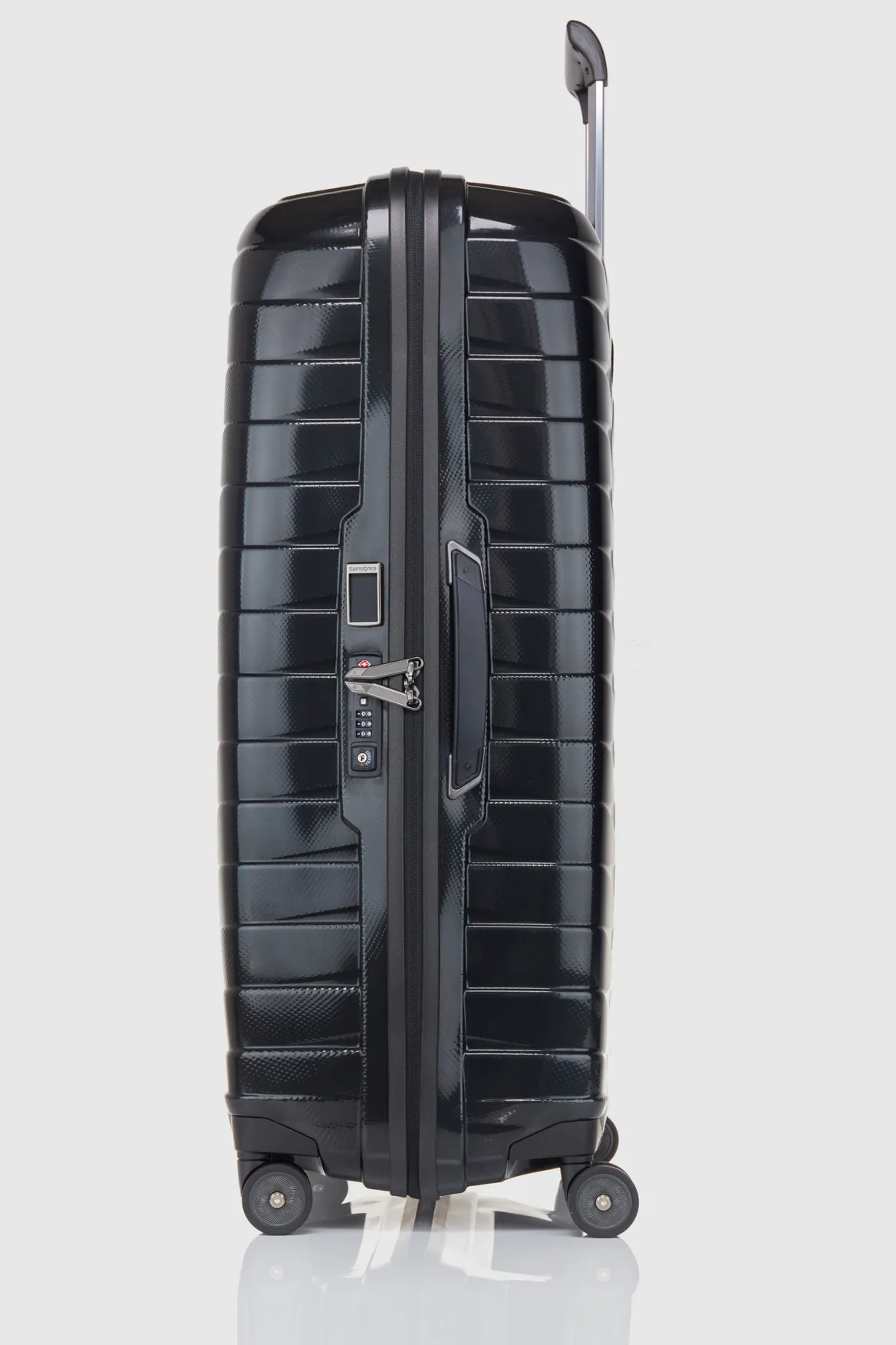 Proxis Check-In 81cm Suitcase