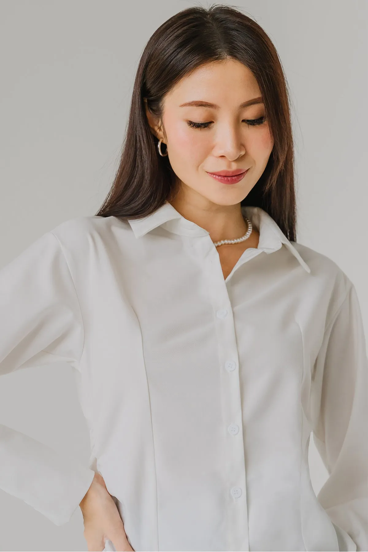 Sculpted Side-Ruch Shirt (White)