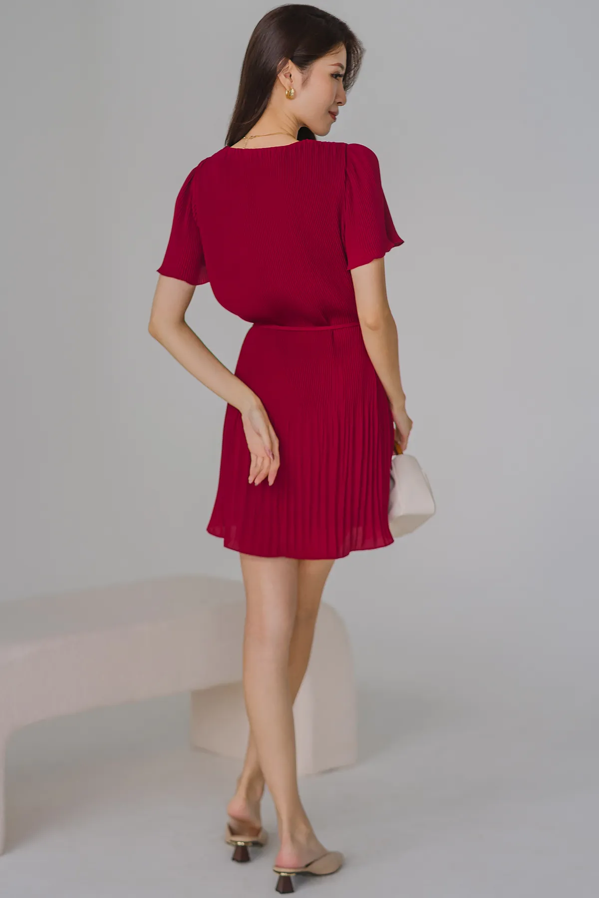 Stellar V-Neck Pleated Dress (Wine)