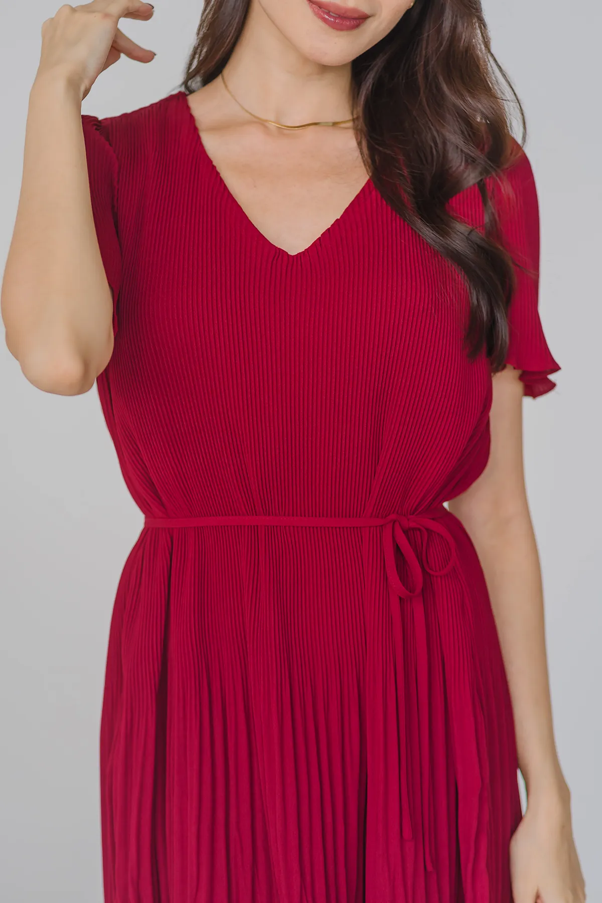 Stellar V-Neck Pleated Dress (Wine)