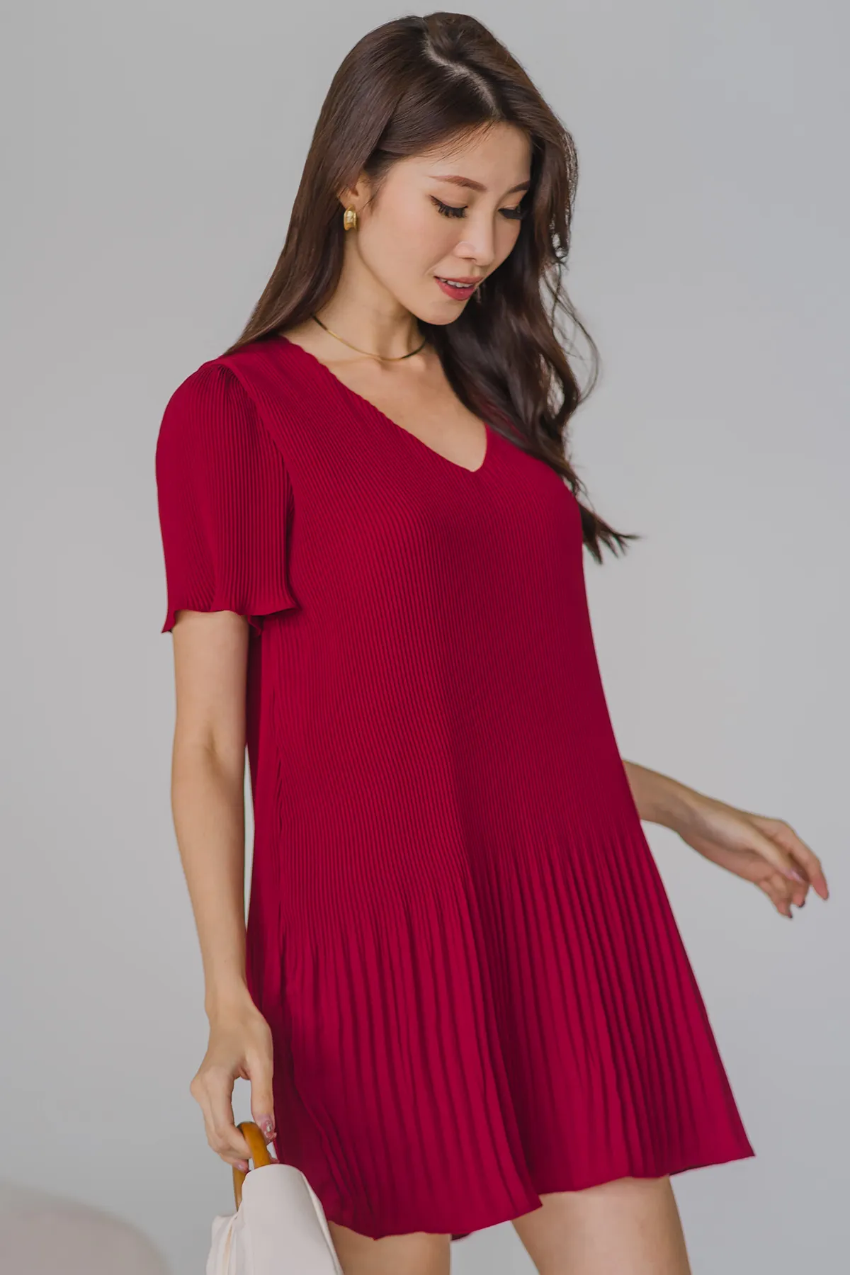 Stellar V-Neck Pleated Dress (Wine)